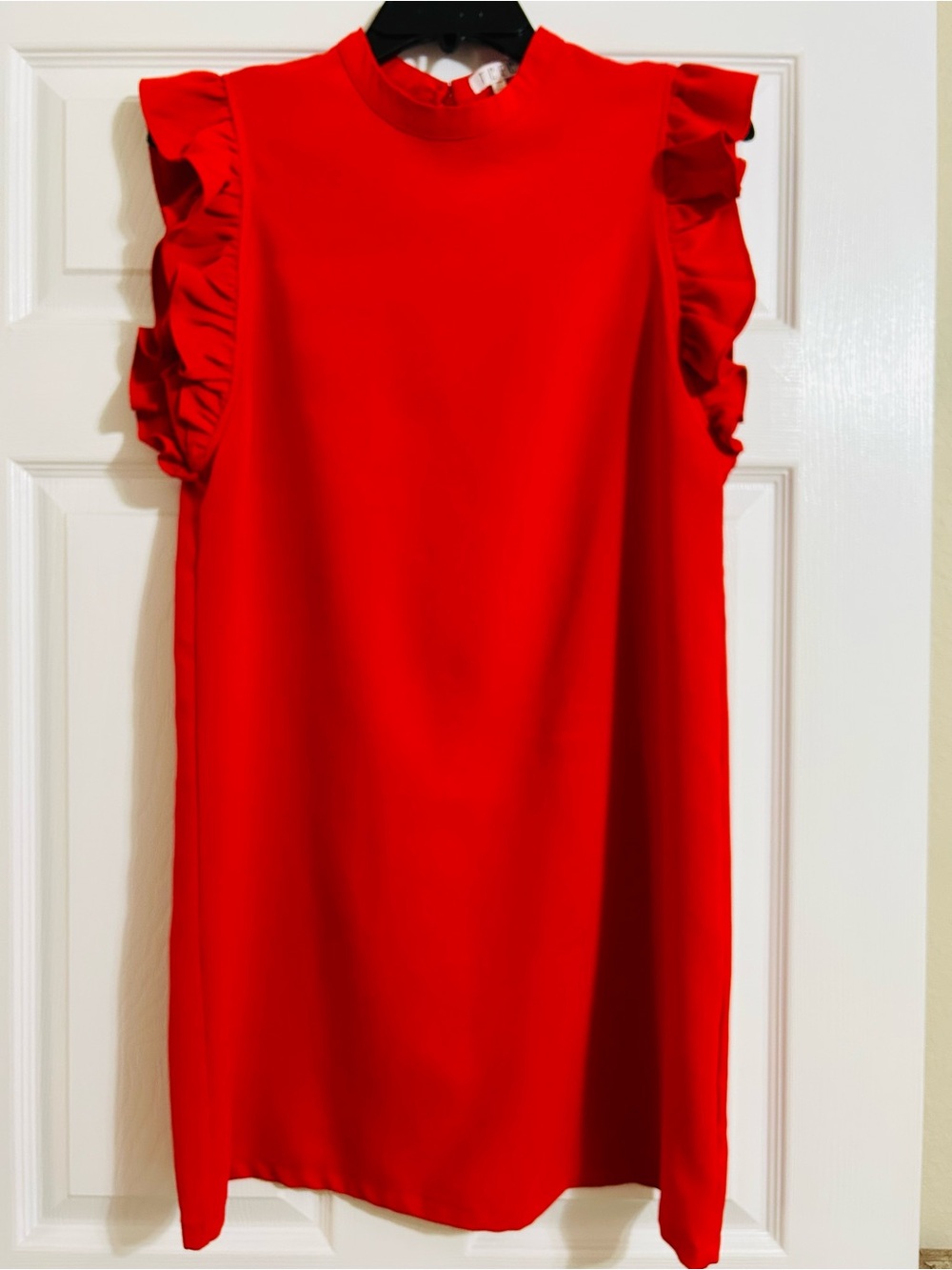 TCEC Women’s Red Ruffle Sleeve Dress (Size M) Looks New!